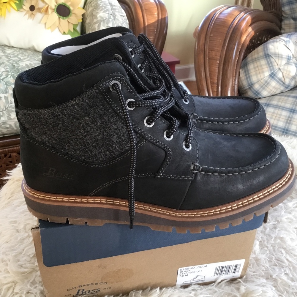 ~NWT~BASS MEN’S BLACK MALCOLM LACE-UP BOOT~